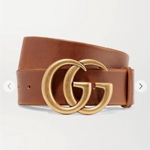 Gucci wide leather Brown belt with Chrome hardware.